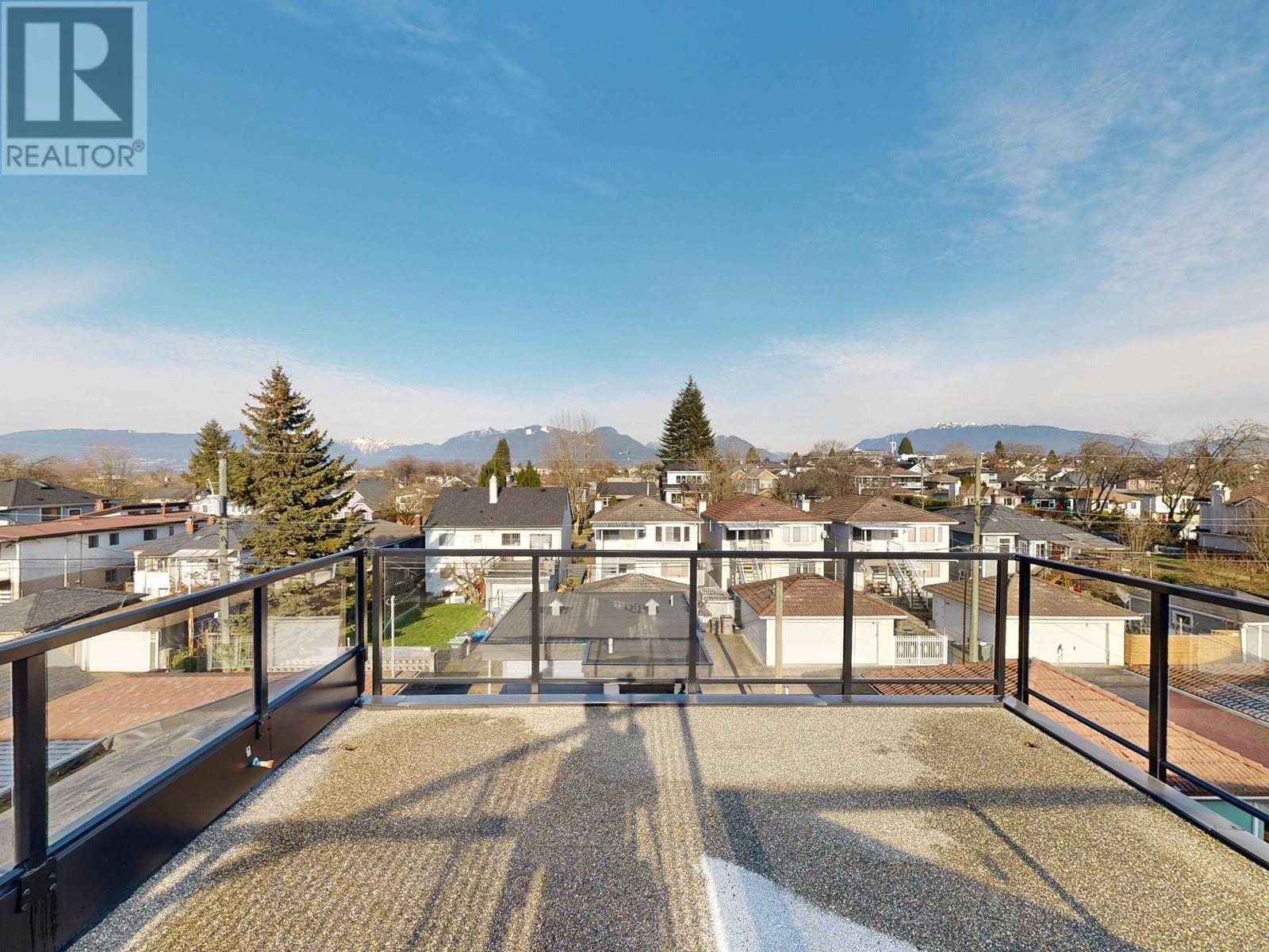 2577 Parker Street, Vancouver, British Columbia  V5K 2T2 - Photo 22 - R2957742