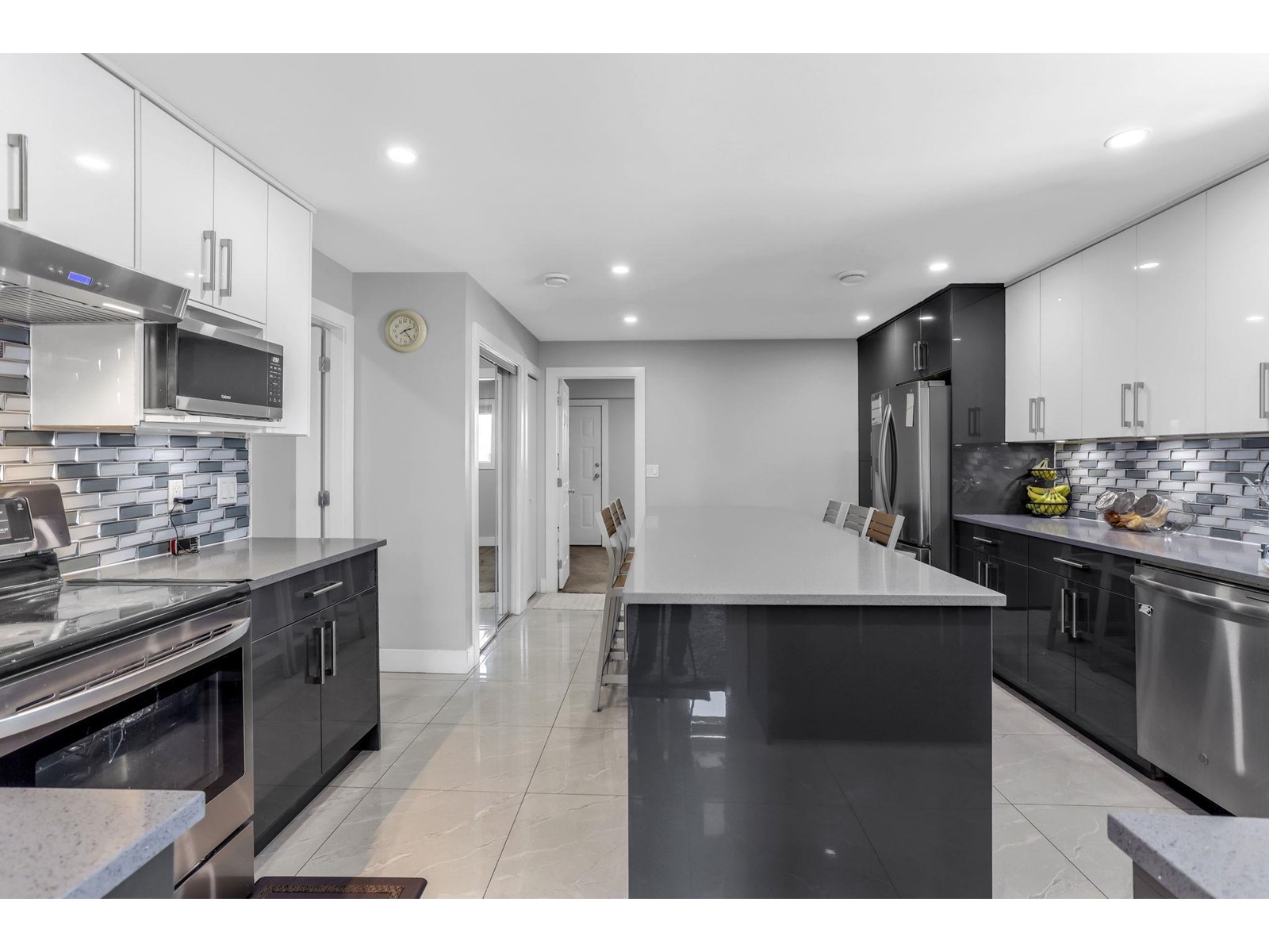 12481 75a Avenue, Surrey, British Columbia  V3W 0M3 - Photo 13 - R2957973