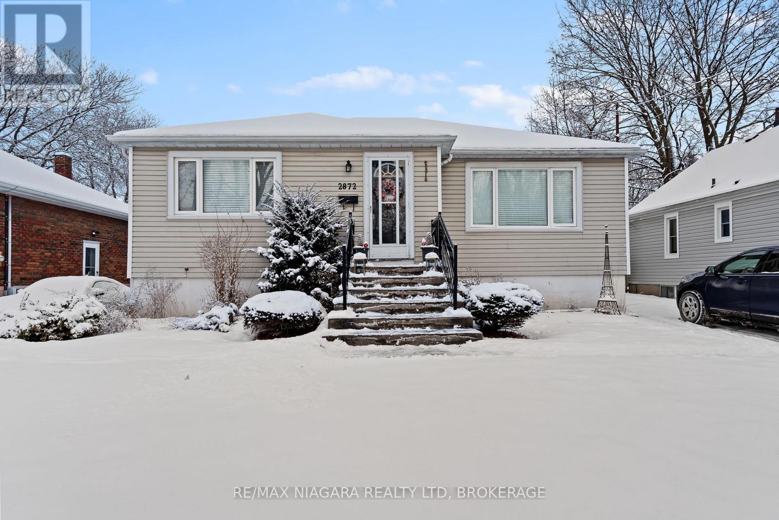 2872 Dorchester Road, Niagara Falls, Ontario  L2J 2Z3 - Photo 1 - X11936319