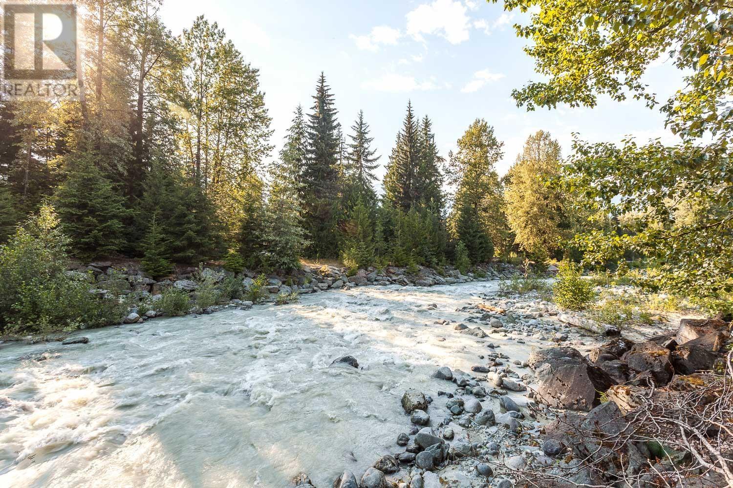 2 4510 BLACKCOMB WAY