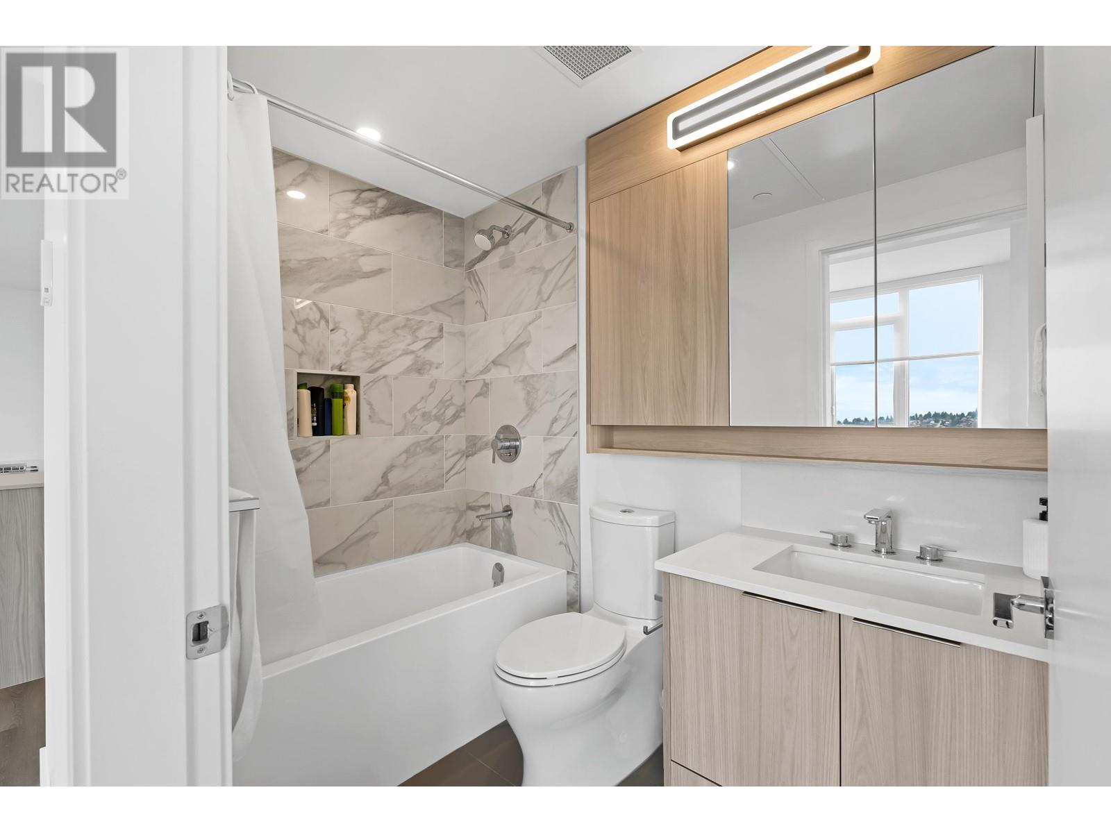 1809 901 Lougheed Highway, Coquitlam, British Columbia  V3K 3T3 - Photo 24 - R2958817