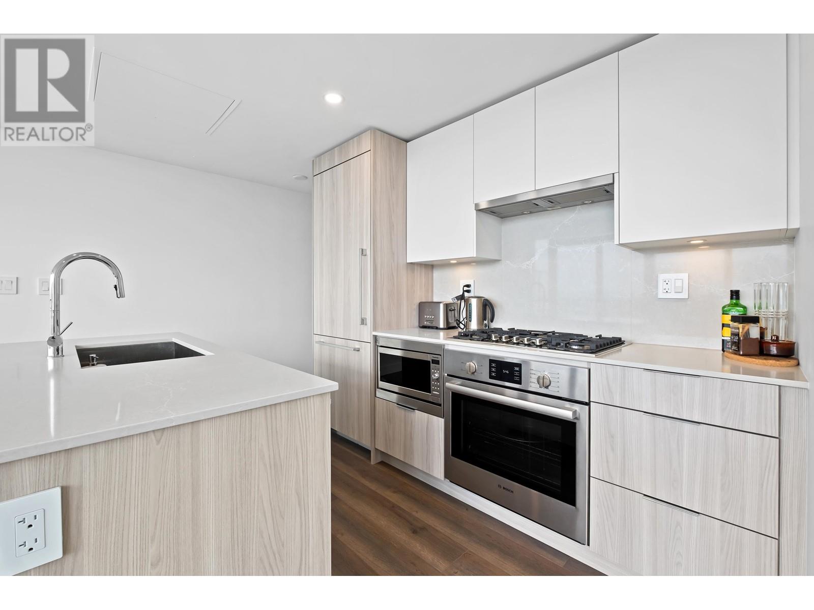 1809 901 Lougheed Highway, Coquitlam, British Columbia  V3K 3T3 - Photo 13 - R2958817