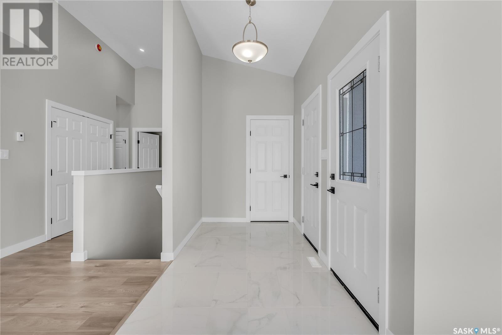 Property at 570 Kinloch COURT image 3