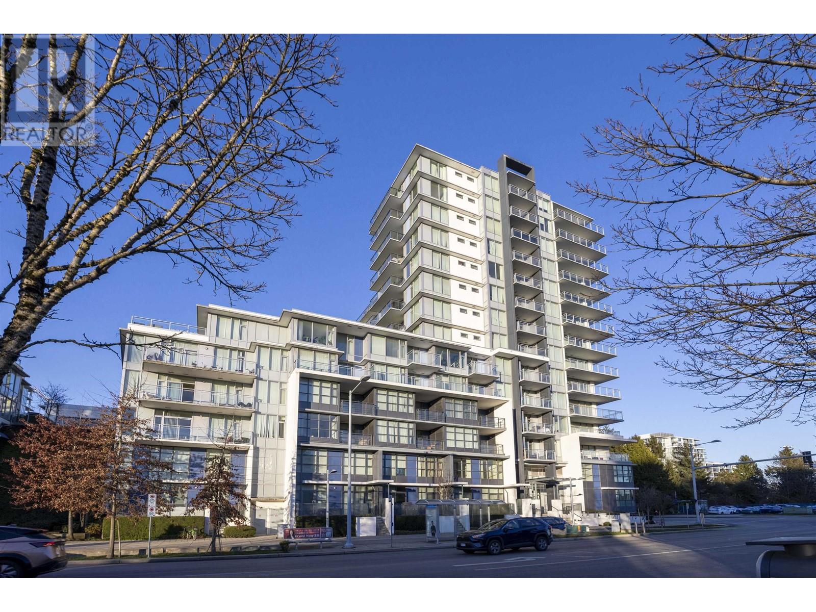 Listing Picture 2 of 28 : 515 8677 CAPSTAN WAY, Richmond / 烈治文 - 魯藝地產 Yvonne Lu Group - MLS Medallion Club Member