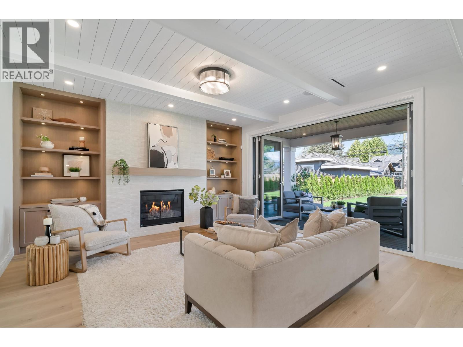 780 E 10th Street, North Vancouver, British Columbia  V7L 2G1 - Photo 8 - R2958686