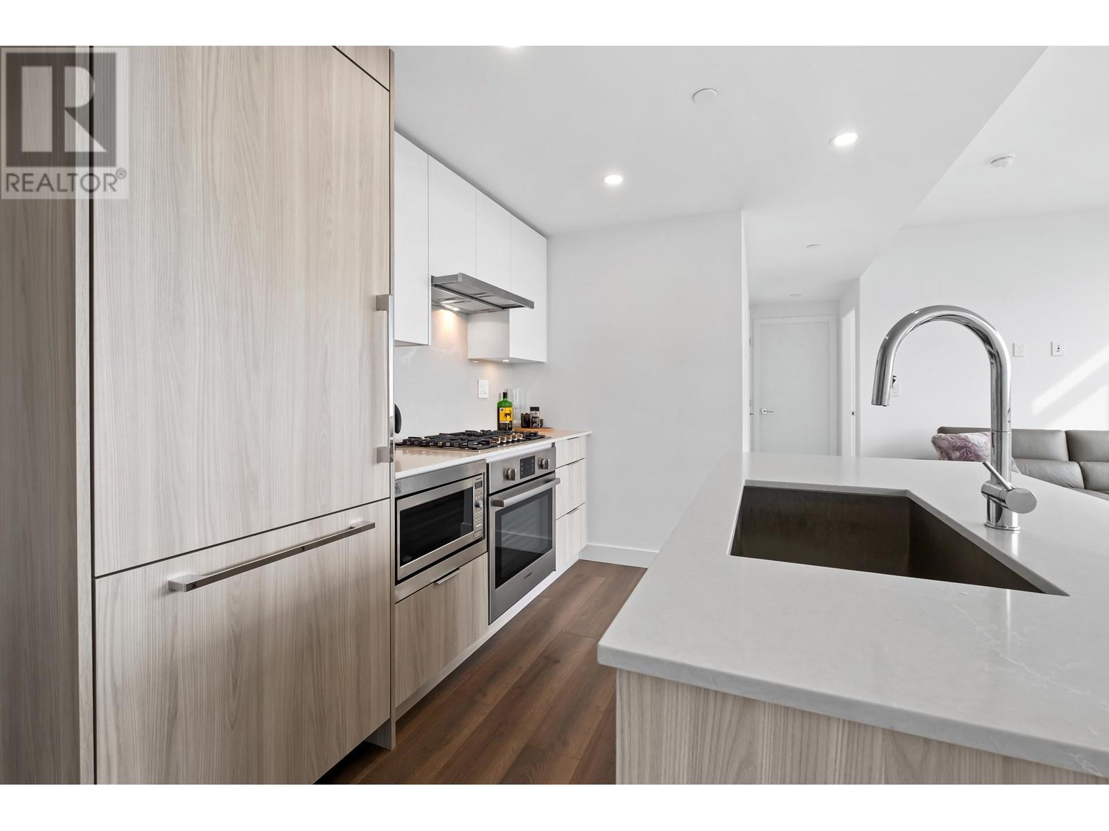 1809 901 Lougheed Highway, Coquitlam, British Columbia  V3K 3T3 - Photo 14 - R2958817