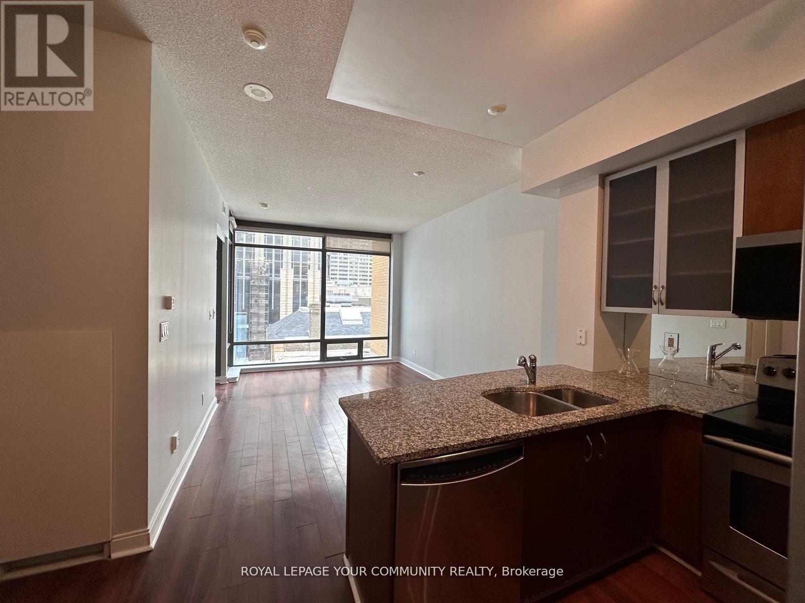 504 - 21 Scollard Street, Toronto, Ontario  M5R 1G1 - Photo 5 - C11936366