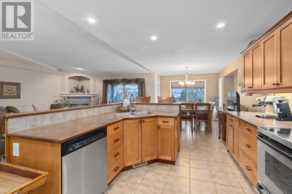 3512 Ridge Boulevard Unit# 21, West Kelowna, British Columbia  V4T 2X5 - Photo 13 - 10332973