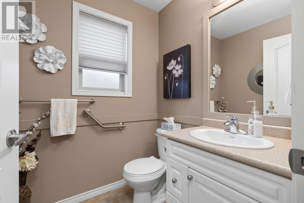 Property at 3512 Ridge Boulevard Unit# 21 image 4