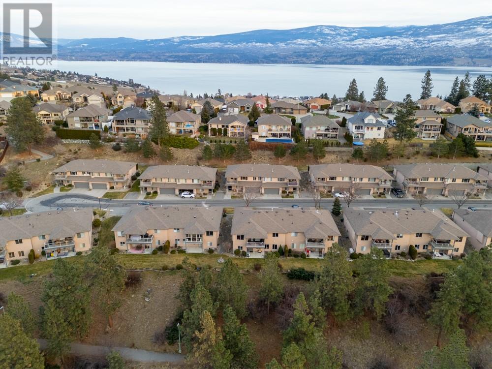 3512 Ridge Boulevard Unit# 21, West Kelowna, British Columbia  V4T 2X5 - Photo 2 - 10332973