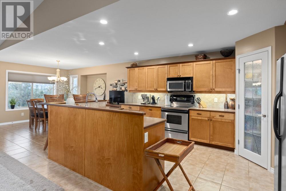 Property at 3512 Ridge Boulevard Unit# 21 image 5