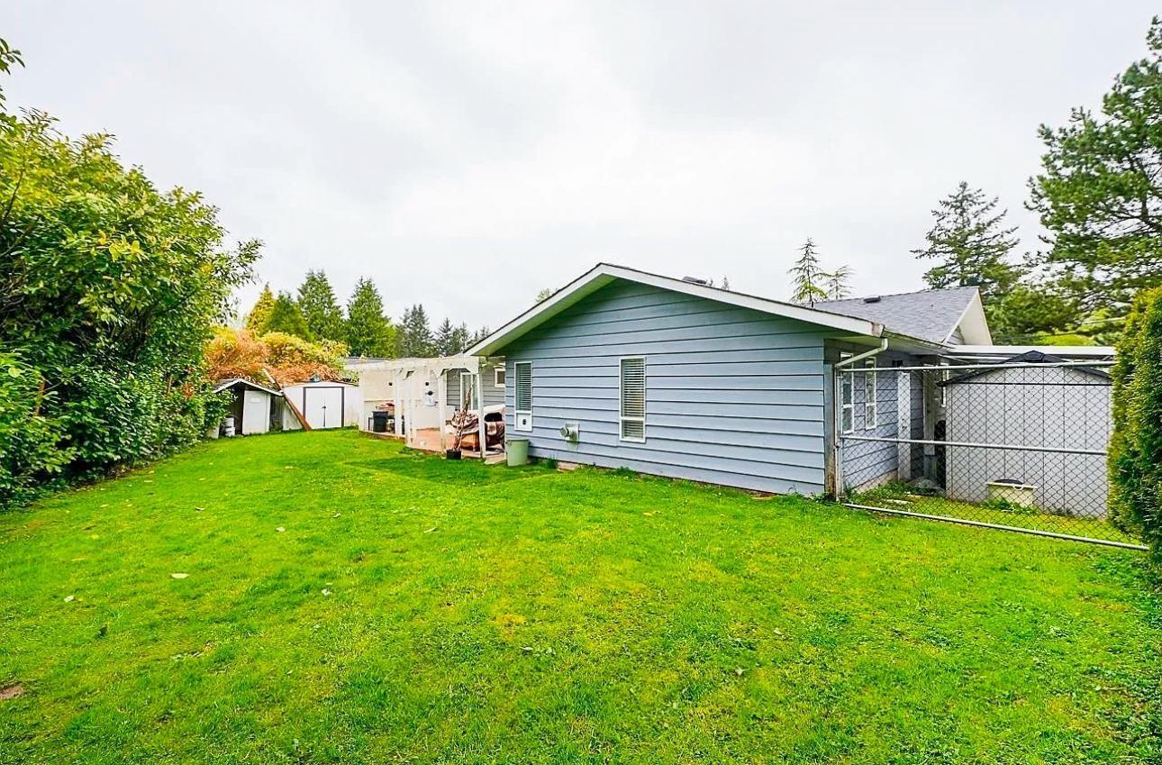 Property at 23740 FRASER HIGHWAY image 2