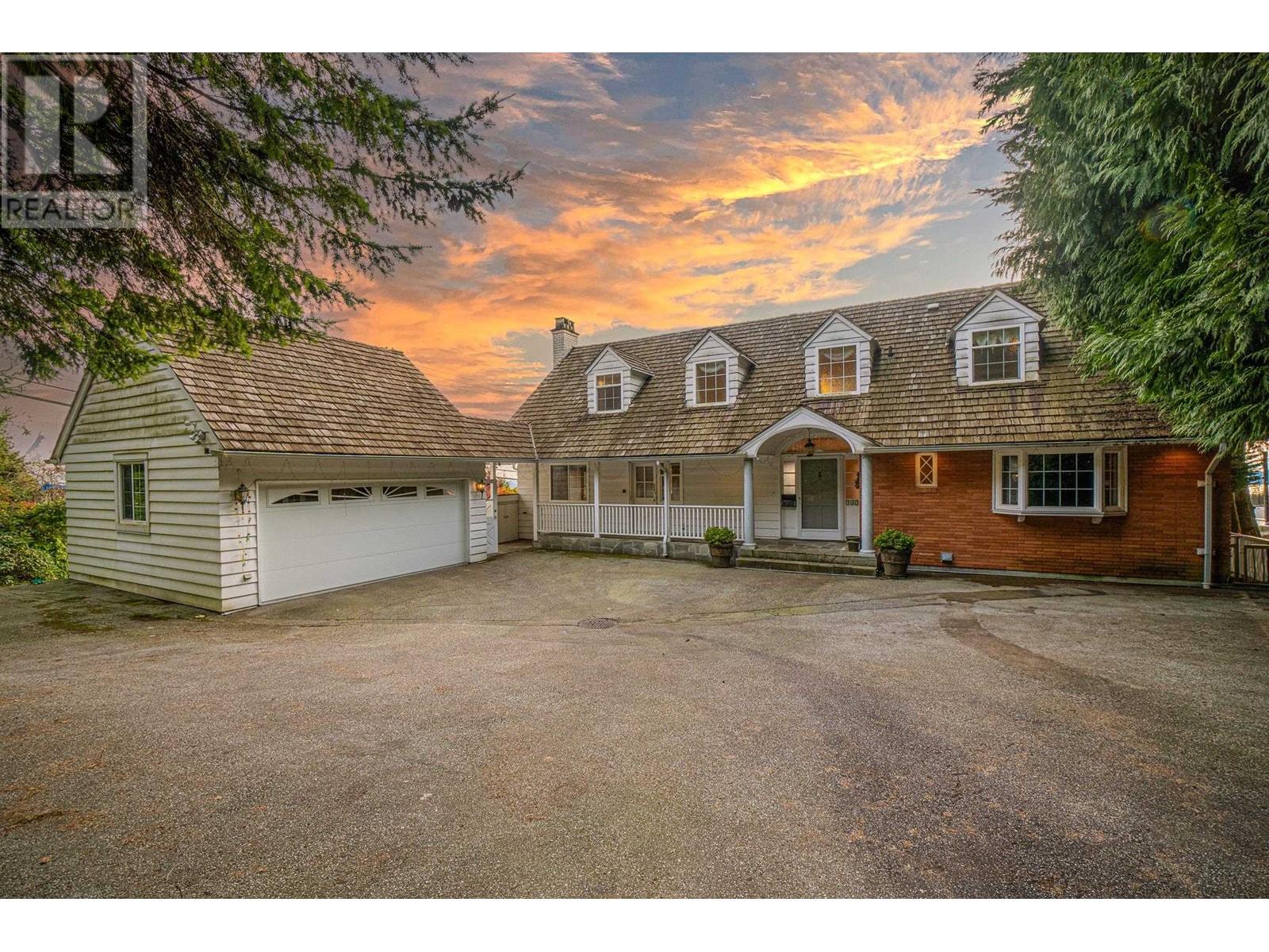 Property at 940 KING GEORGES WAY image 2