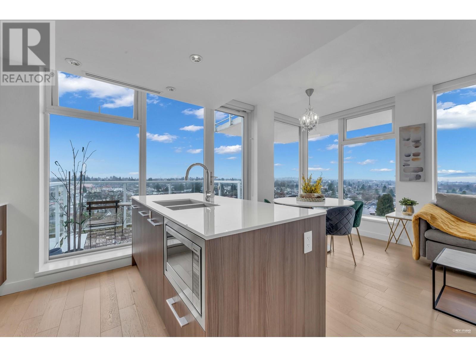 1208 2221 E 30th Avenue, Vancouver, British Columbia  V5N 0G6 - Photo 1 - R2955709