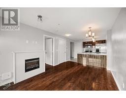 503 22318 LOUGHEED HIGHWAY, Maple Ridge, British Columbia