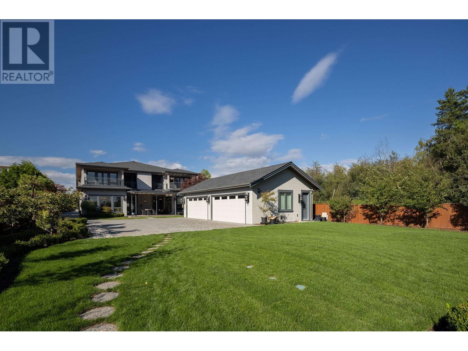 Listing Picture 25 of 28 : 10500 WESTMINSTER HIGHWAY, Richmond / 烈治文 - 魯藝地產 Yvonne Lu Group - MLS Medallion Club Member