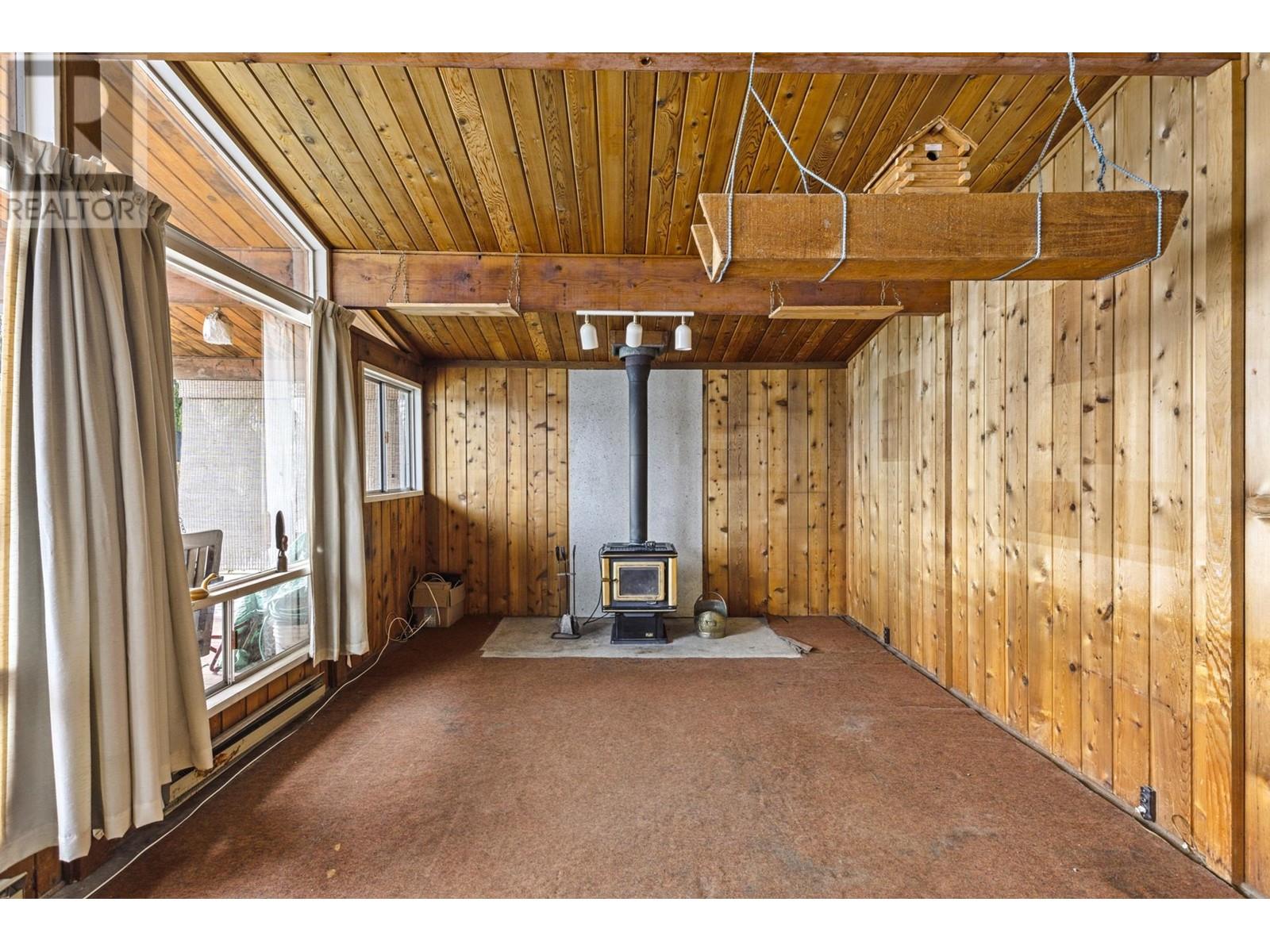 5672 Indian River Drive, North Vancouver, British Columbia  V7G 2T8 - Photo 10 - R2959267