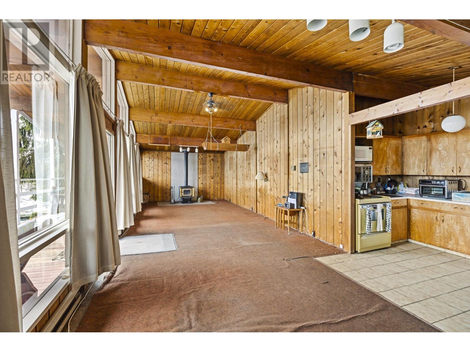5672 Indian River Drive, North Vancouver, British Columbia  V7G 2T8 - Photo 15 - R2959267