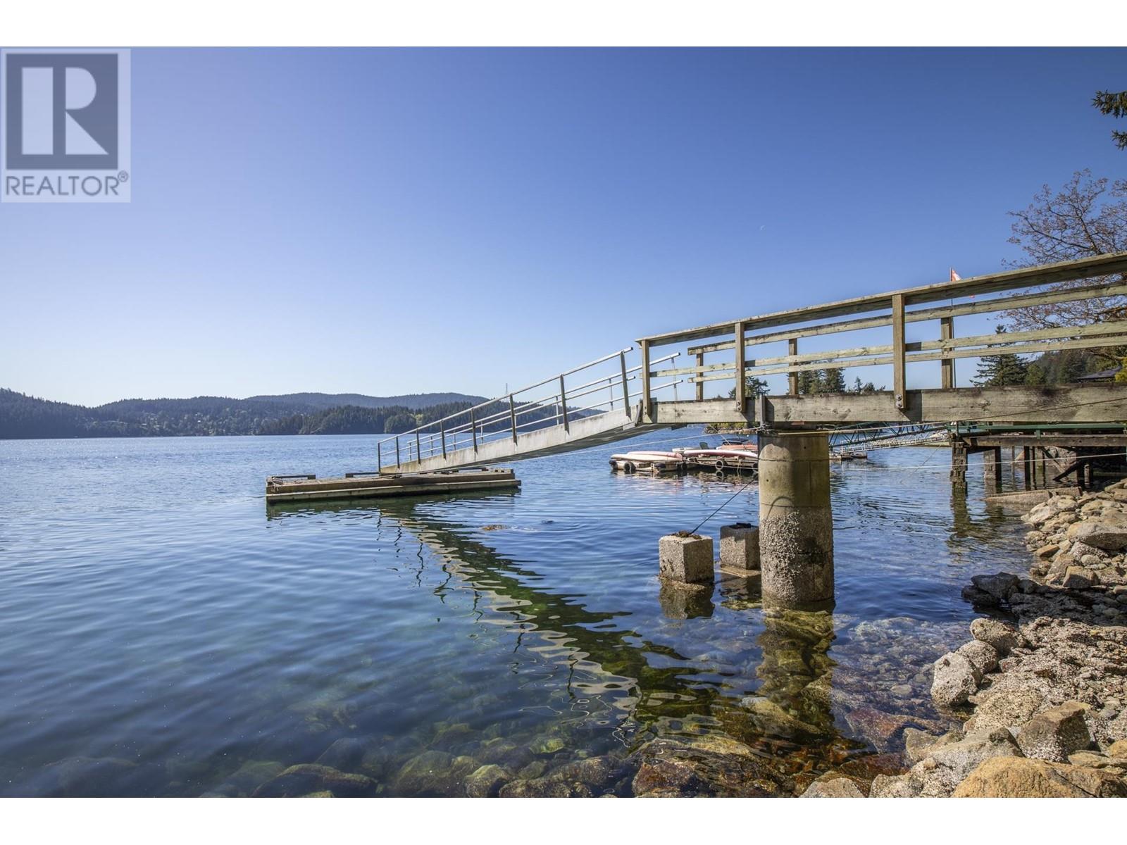 5672 Indian River Drive, North Vancouver, British Columbia  V7G 2T8 - Photo 31 - R2959267