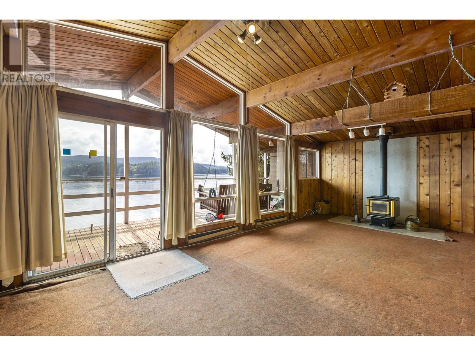 5672 Indian River Drive, North Vancouver, British Columbia  V7G 2T8 - Photo 8 - R2959267