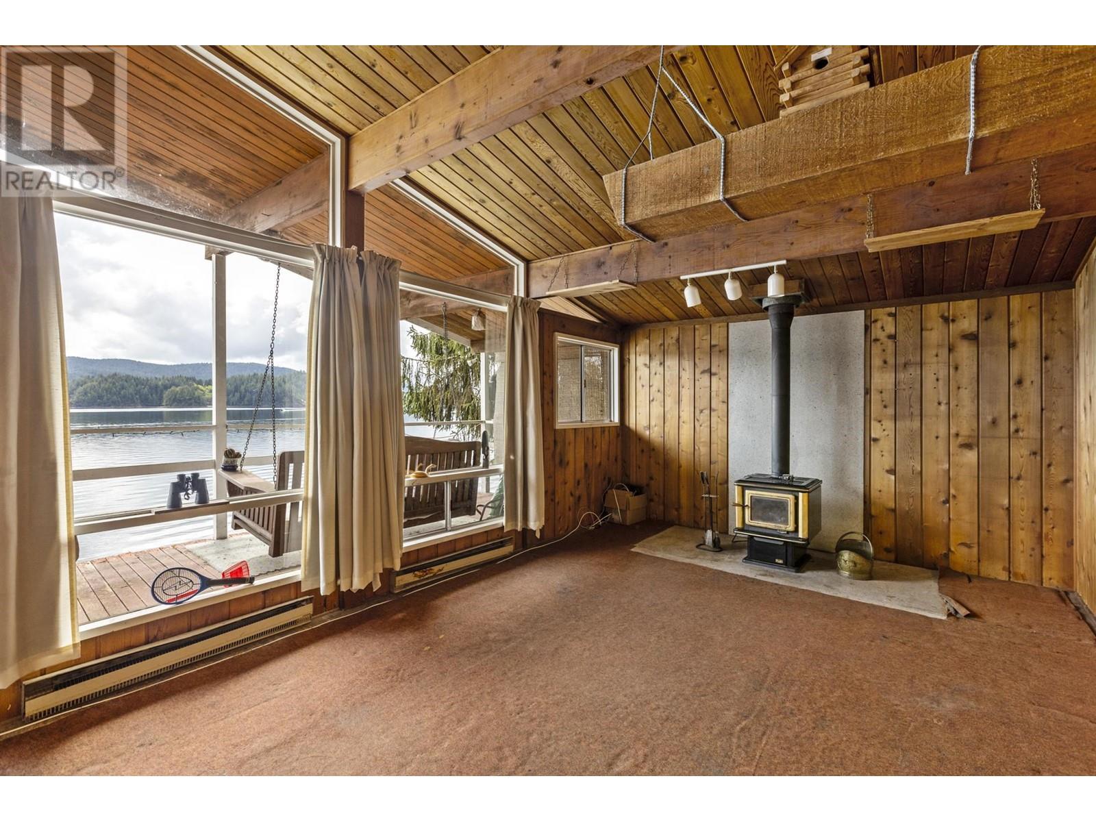 5672 Indian River Drive, North Vancouver, British Columbia  V7G 2T8 - Photo 9 - R2959267