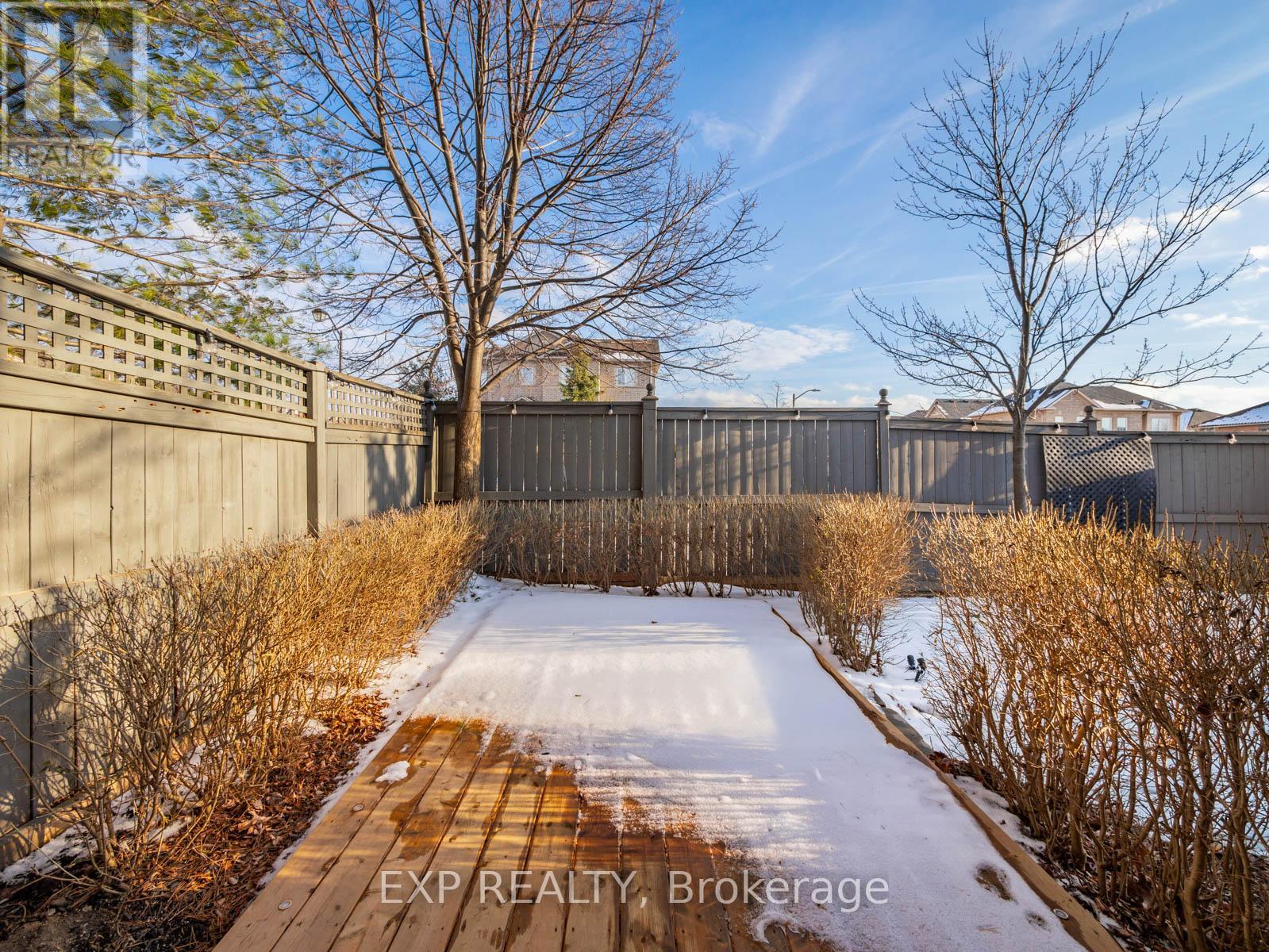 2342 Sutton Drive, Burlington, Ontario  L7L 6Y8 - Photo 30 - W11936462