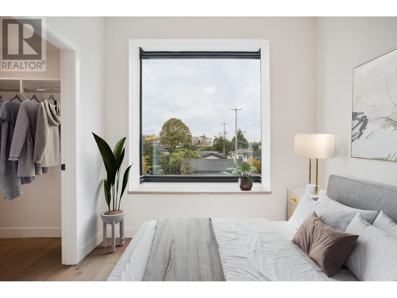 Listing Picture 5 of 16 : 4078 COLUMBIA STREET, Vancouver / 溫哥華 - 魯藝地產 Yvonne Lu Group - MLS Medallion Club Member