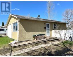 10408 Laurier Crescent Centennial Park, North Battleford, Ca
