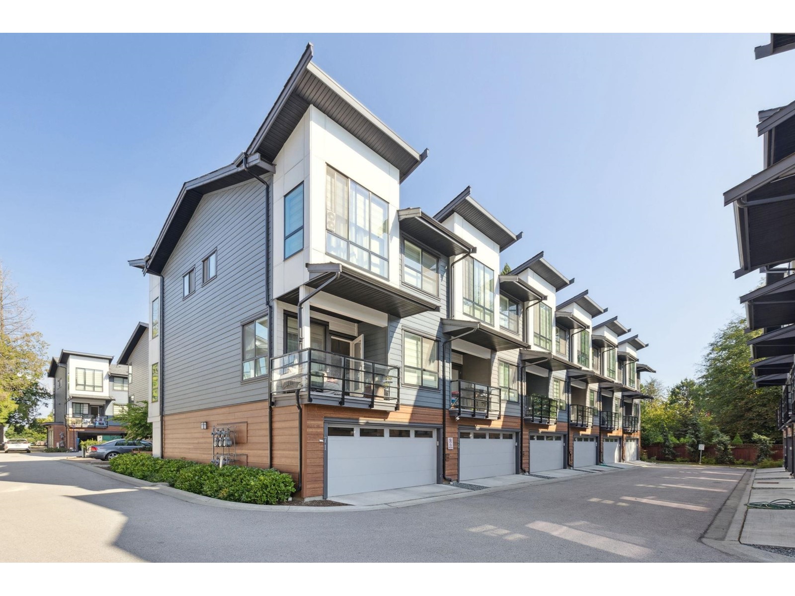Property at 66 7177 194A STREET image 2
