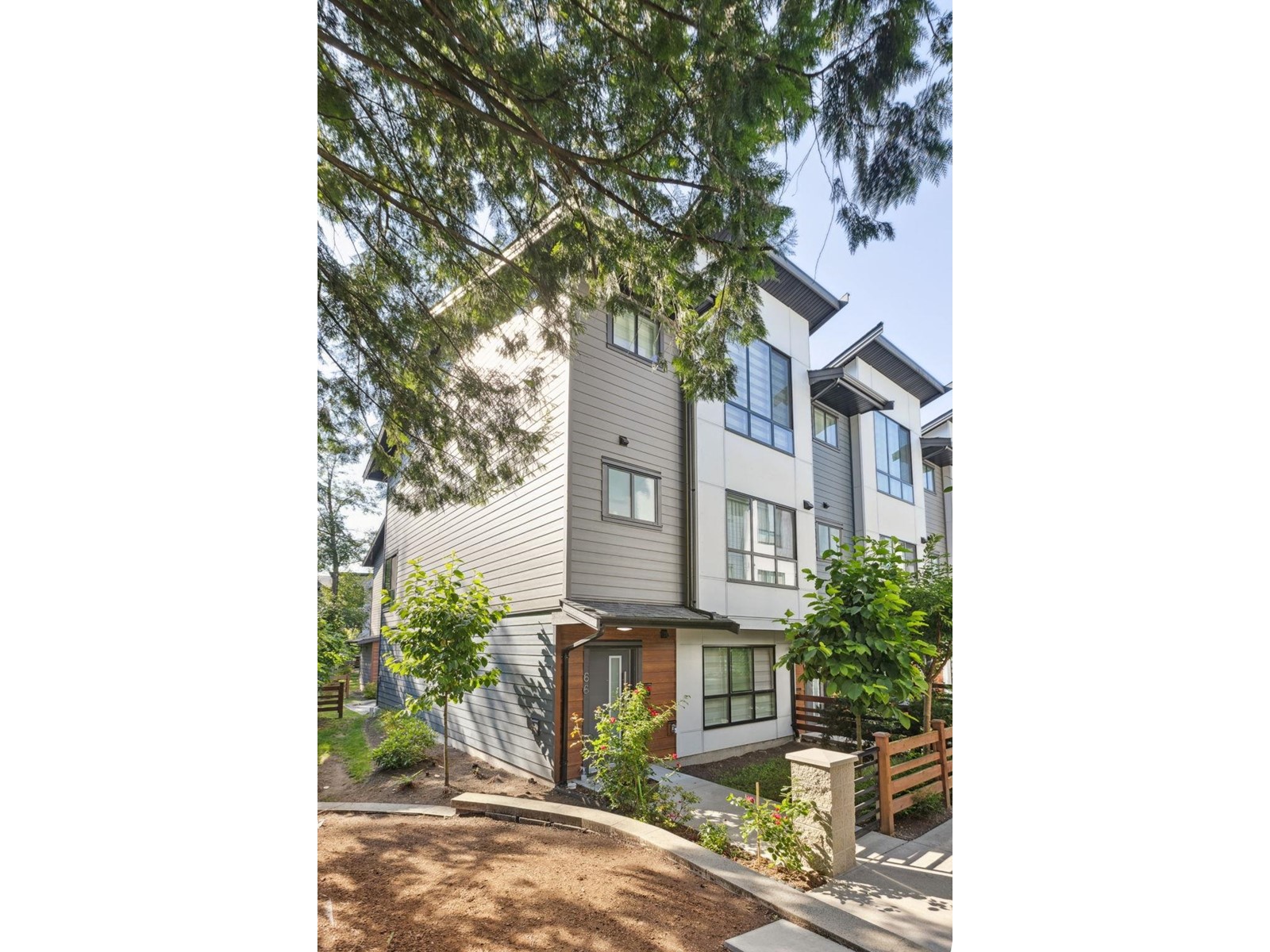 Property at 66 7177 194A STREET image 4