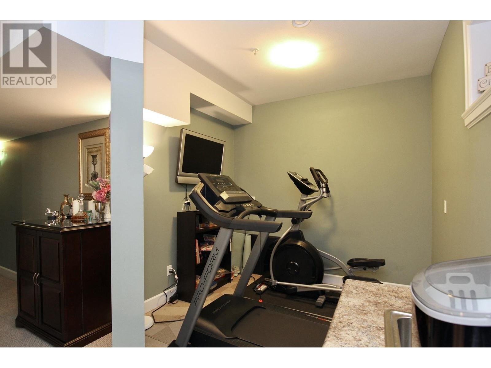 24222 104 Avenue, Maple Ridge, British Columbia V2W 0E4 - Photo 33 - R2959045