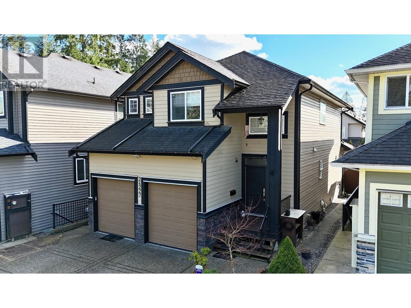 24222 104 Avenue, Maple Ridge, British Columbia V2W 0E4 - Photo 1 - R2959045
