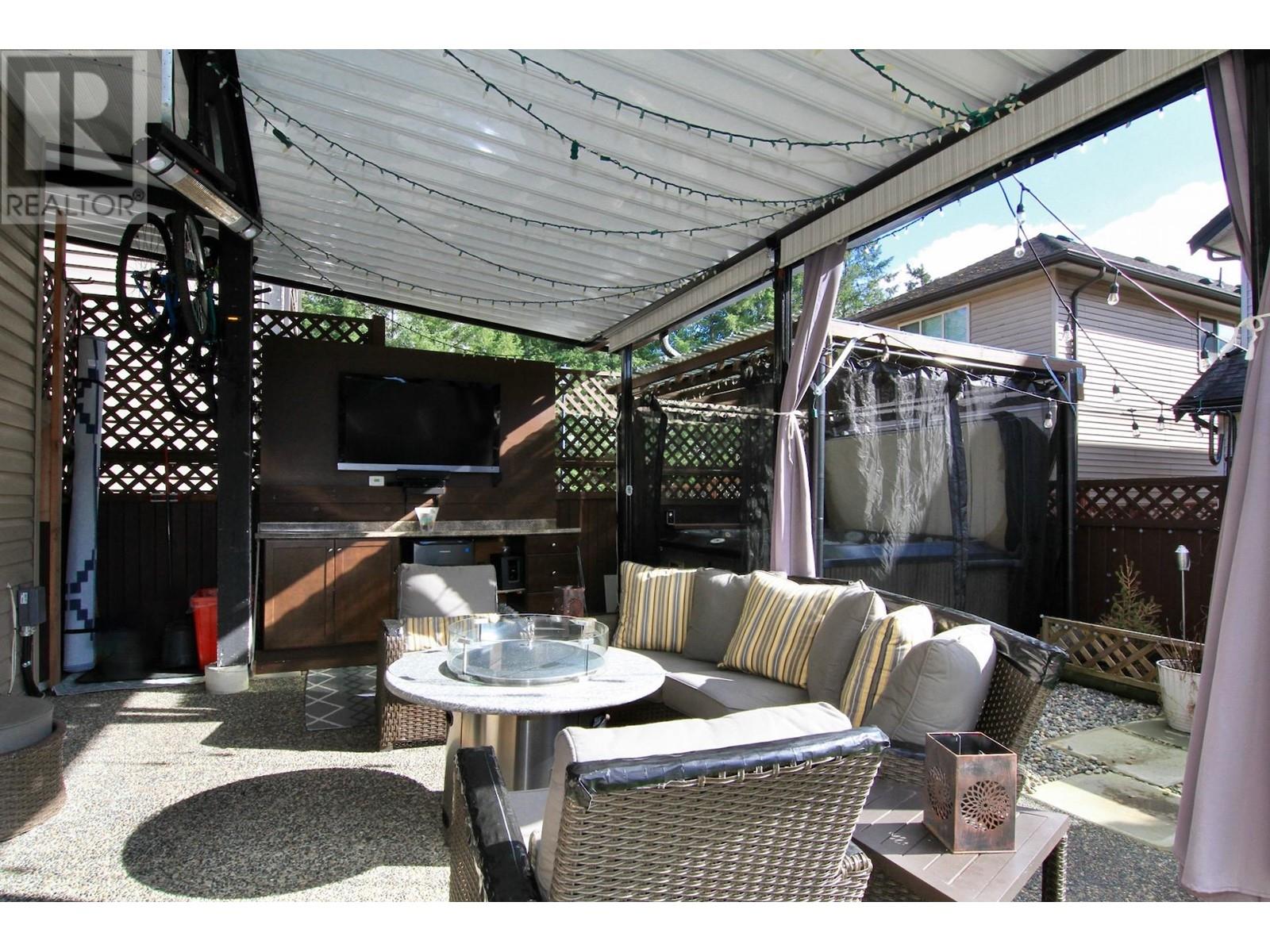 24222 104 Avenue, Maple Ridge, British Columbia V2W 0E4 - Photo 38 - R2959045