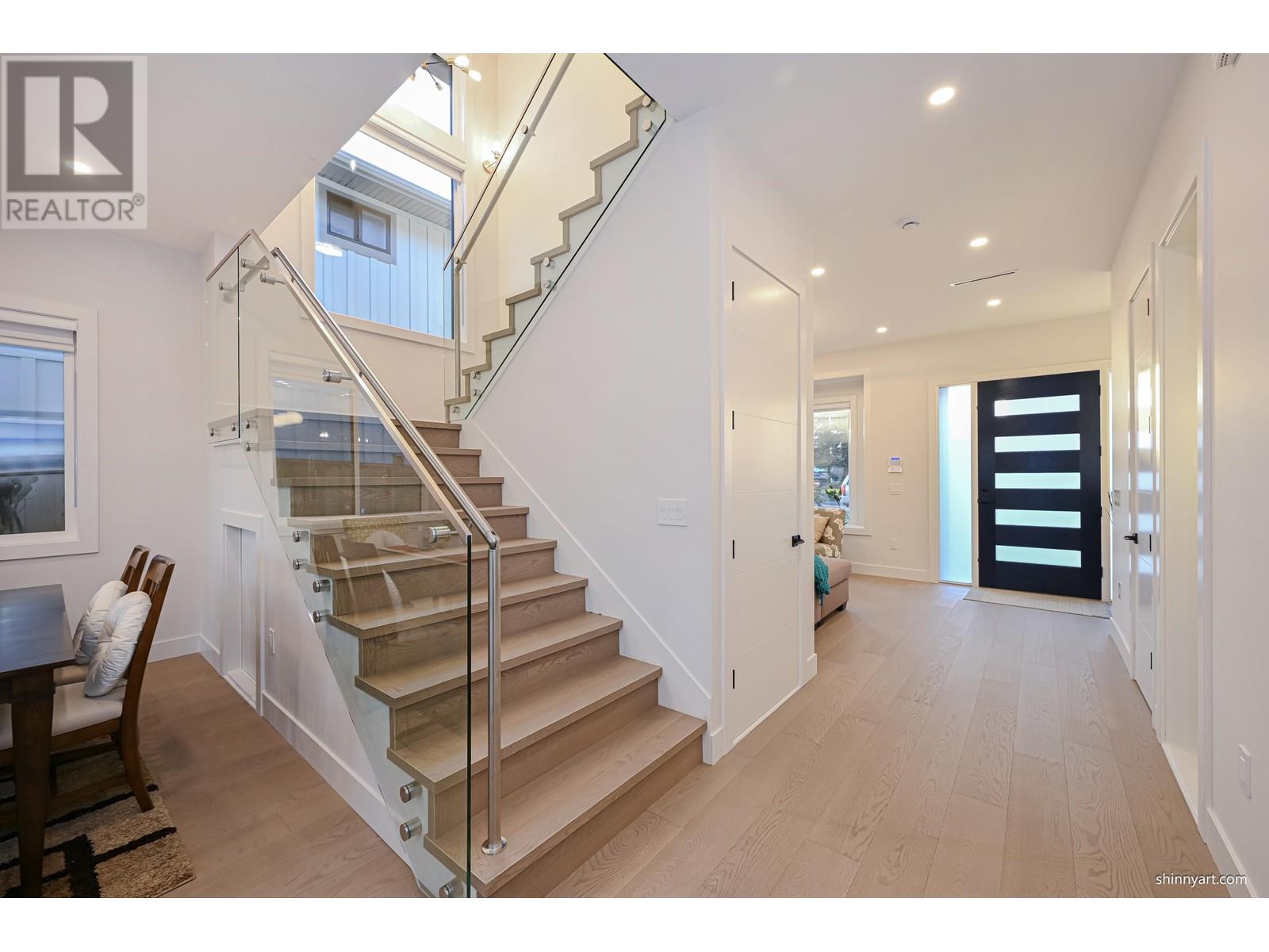 1510 Macgowan Avenue, North Vancouver, British Columbia  V7P 1N4 - Photo 15 - R2959053