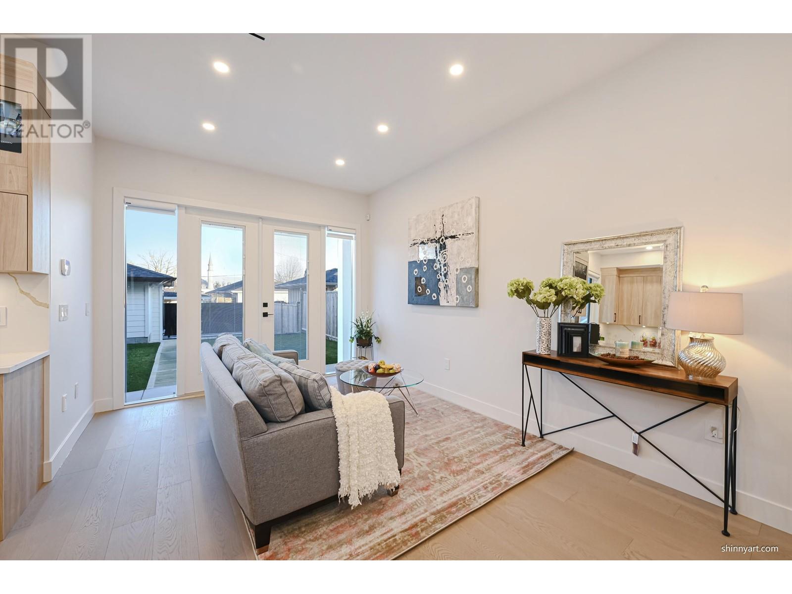 1510 Macgowan Avenue, North Vancouver, British Columbia  V7P 1N4 - Photo 11 - R2959053