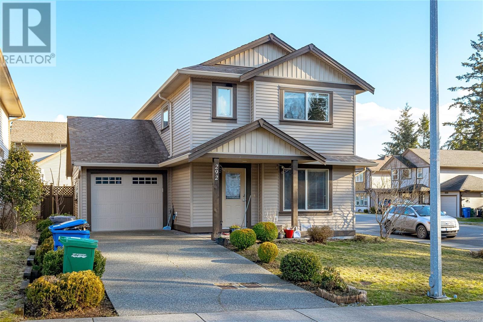 Property at 292 Applegreen Ave image 1