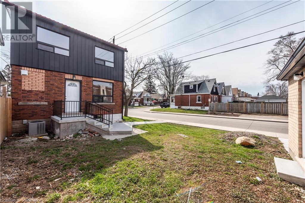49 Cameron Avenue N, Hamilton, Ontario  L8H 4Z1 - Photo 13 - 40692055