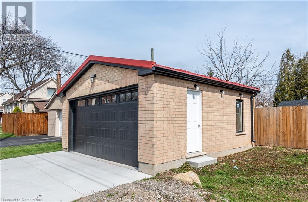 49 Cameron Avenue N, Hamilton, Ontario  L8H 4Z1 - Photo 6 - 40692055