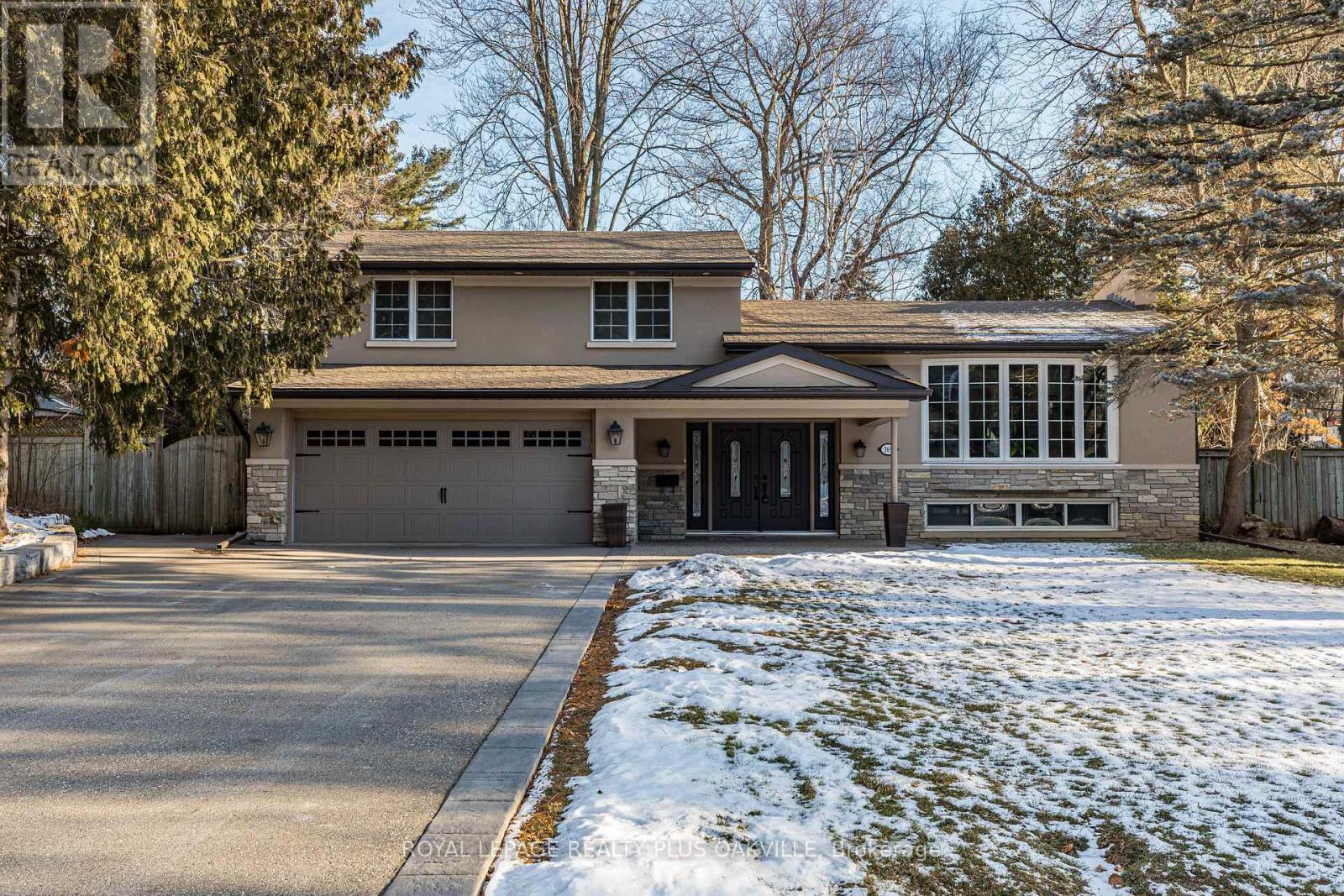 165 WALBY DRIVE, Oakville, Ontario