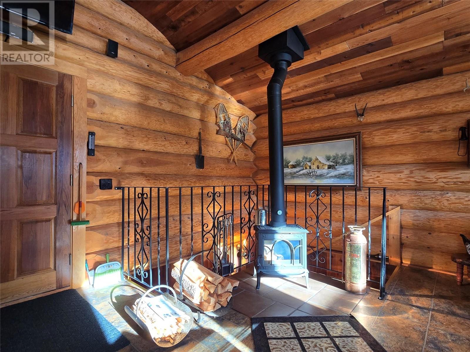 3037 Stevens Road, Loon Lake, British Columbia  V0K 1H2 - Photo 8 - 10333073