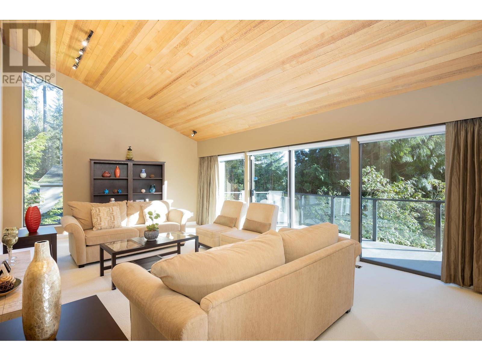 4623 Caulfeild Drive, West Vancouver, British Columbia  V7W 1E9 - Photo 6 - R2958946