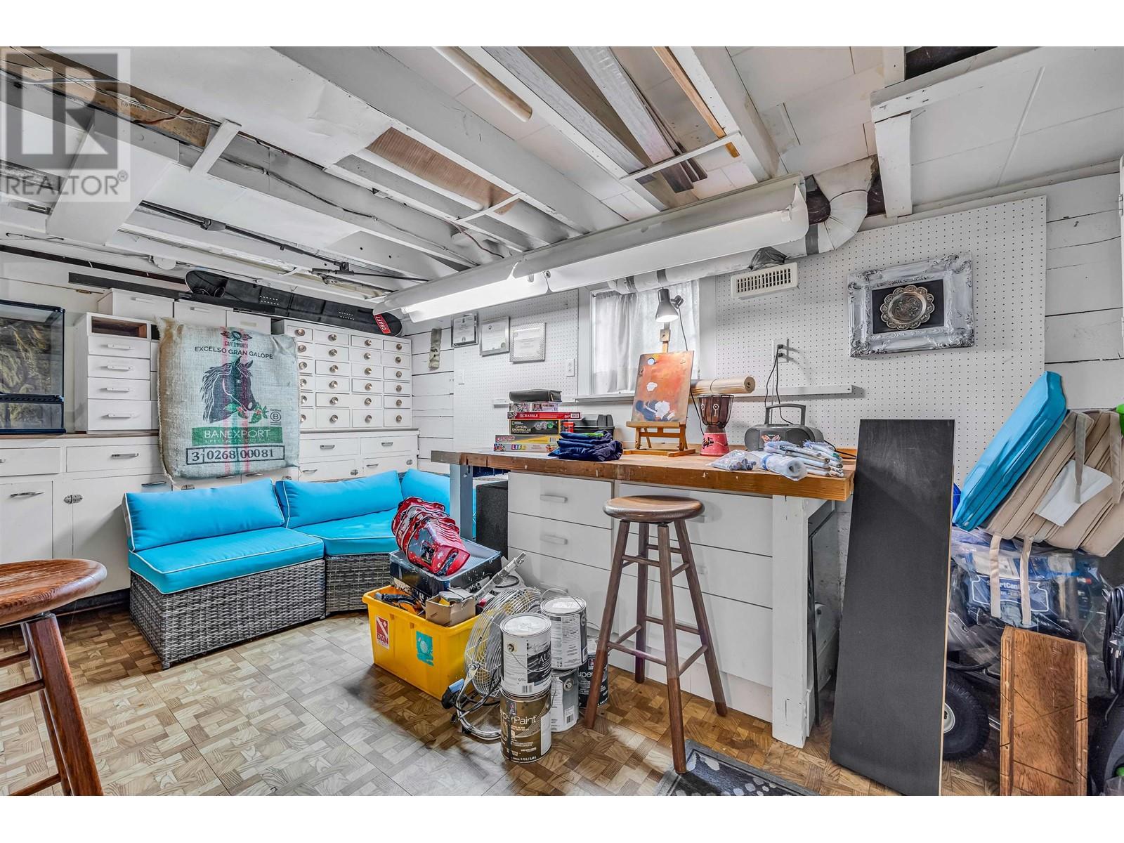 420 Lyon Place, North Vancouver, British Columbia  V7L 1Y5 - Photo 29 - R2959151