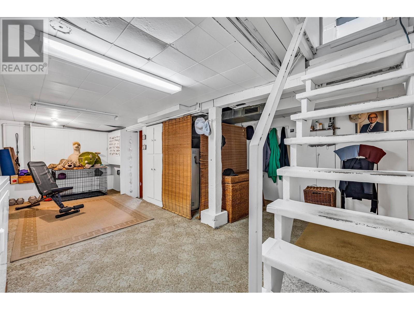 420 Lyon Place, North Vancouver, British Columbia  V7L 1Y5 - Photo 26 - R2959151