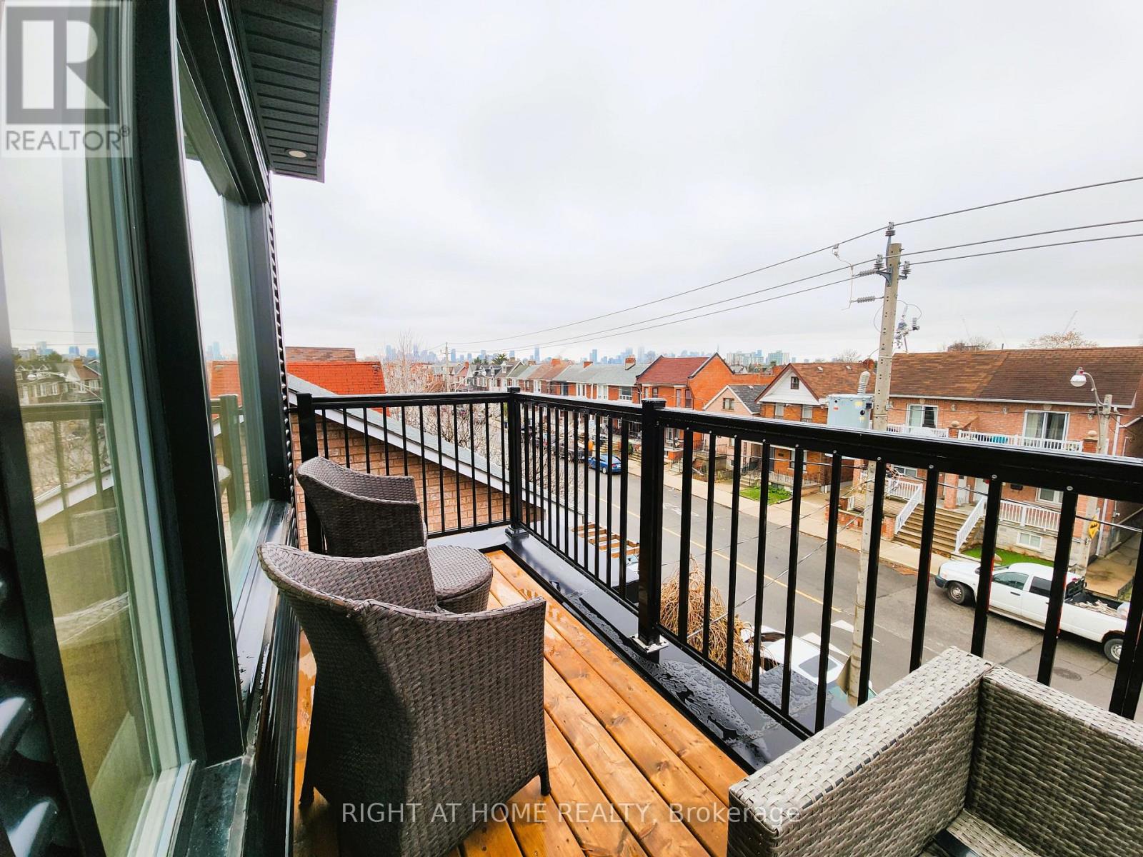 4 - 106 Lappin Avenue, Toronto, Ontario  M6H 1Y4 - Photo 16 - W11935195