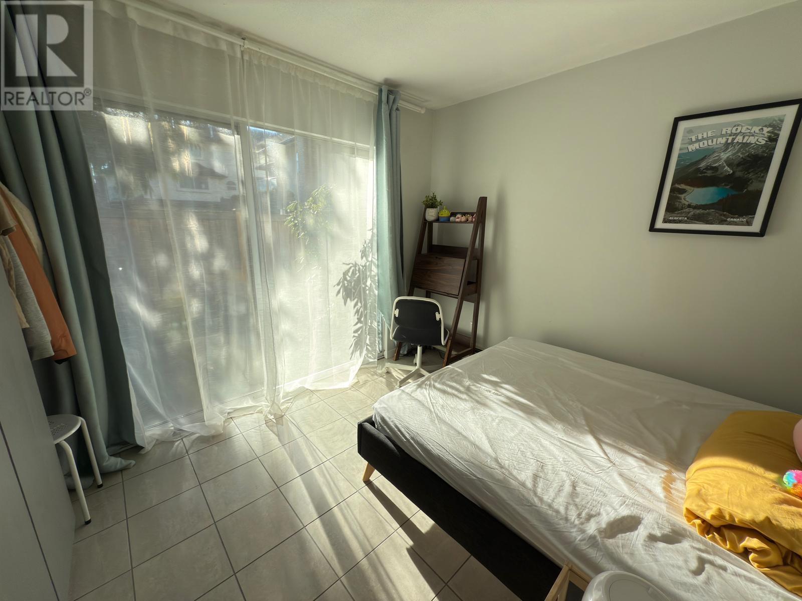 Listing Picture 22 of 27 : 17 8700 BENNETT ROAD, Richmond / 烈治文 - 魯藝地產 Yvonne Lu Group - MLS Medallion Club Member