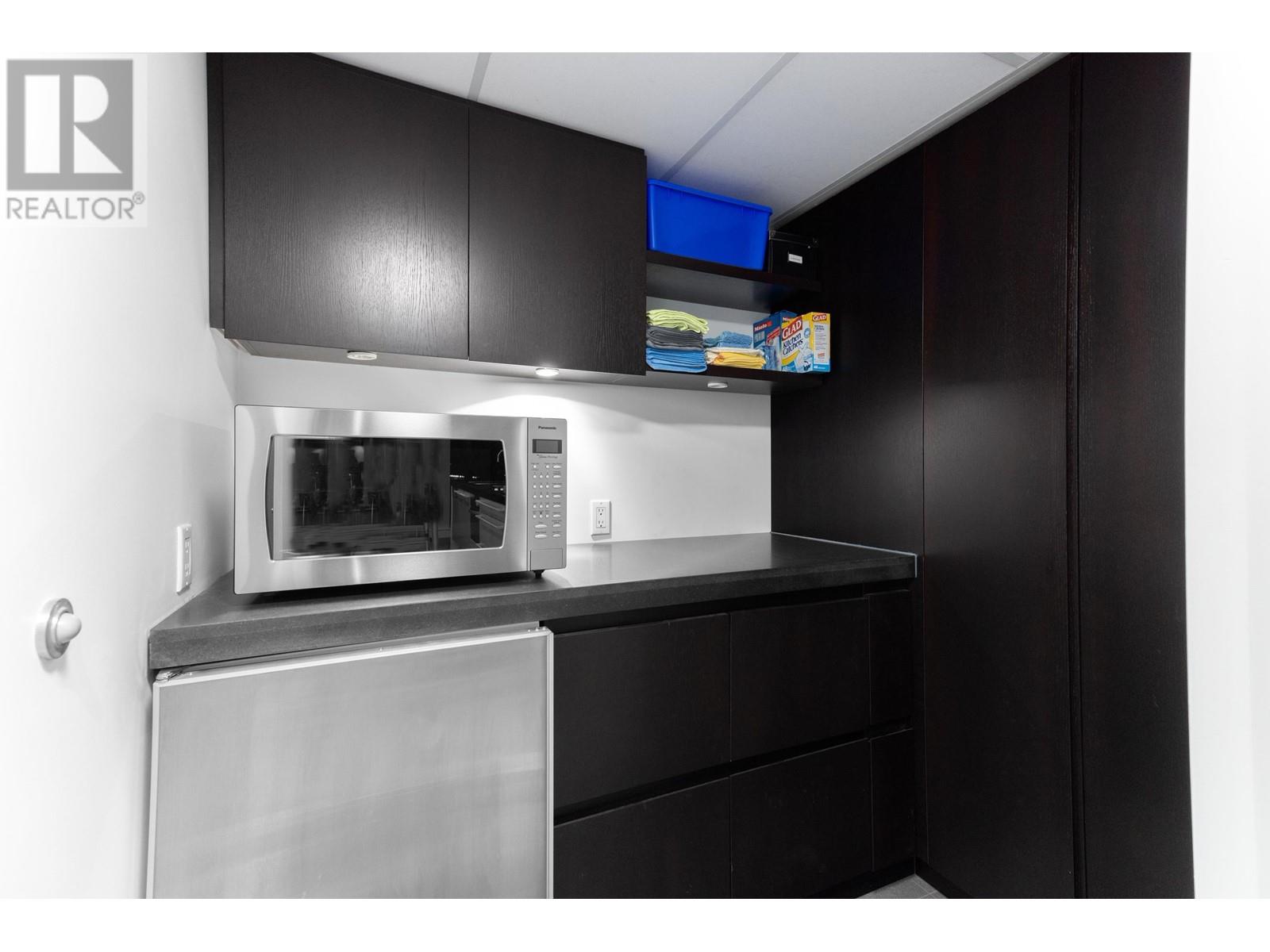 Listing Picture 35 of 40 : 2903 1077 W CORDOVA STREET, Vancouver / 溫哥華 - 魯藝地產 Yvonne Lu Group - MLS Medallion Club Member