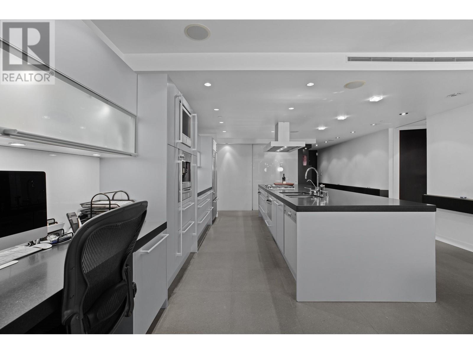 Listing Picture 7 of 40 : 2903 1077 W CORDOVA STREET, Vancouver / 溫哥華 - 魯藝地產 Yvonne Lu Group - MLS Medallion Club Member