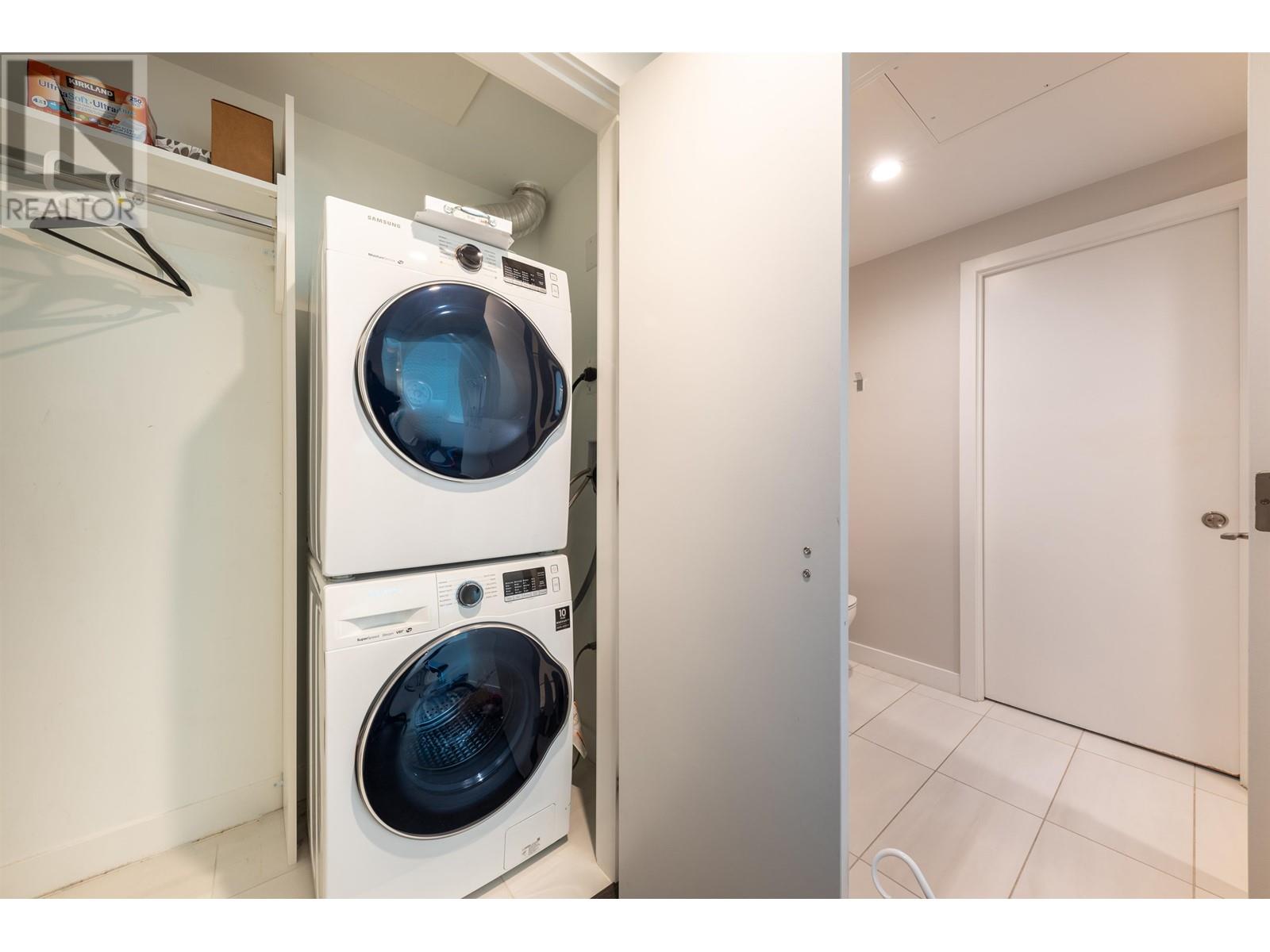 Listing Picture 12 of 18 : 510 6463 SILVER AVENUE, Burnaby / 本拿比 - 魯藝地產 Yvonne Lu Group - MLS Medallion Club Member