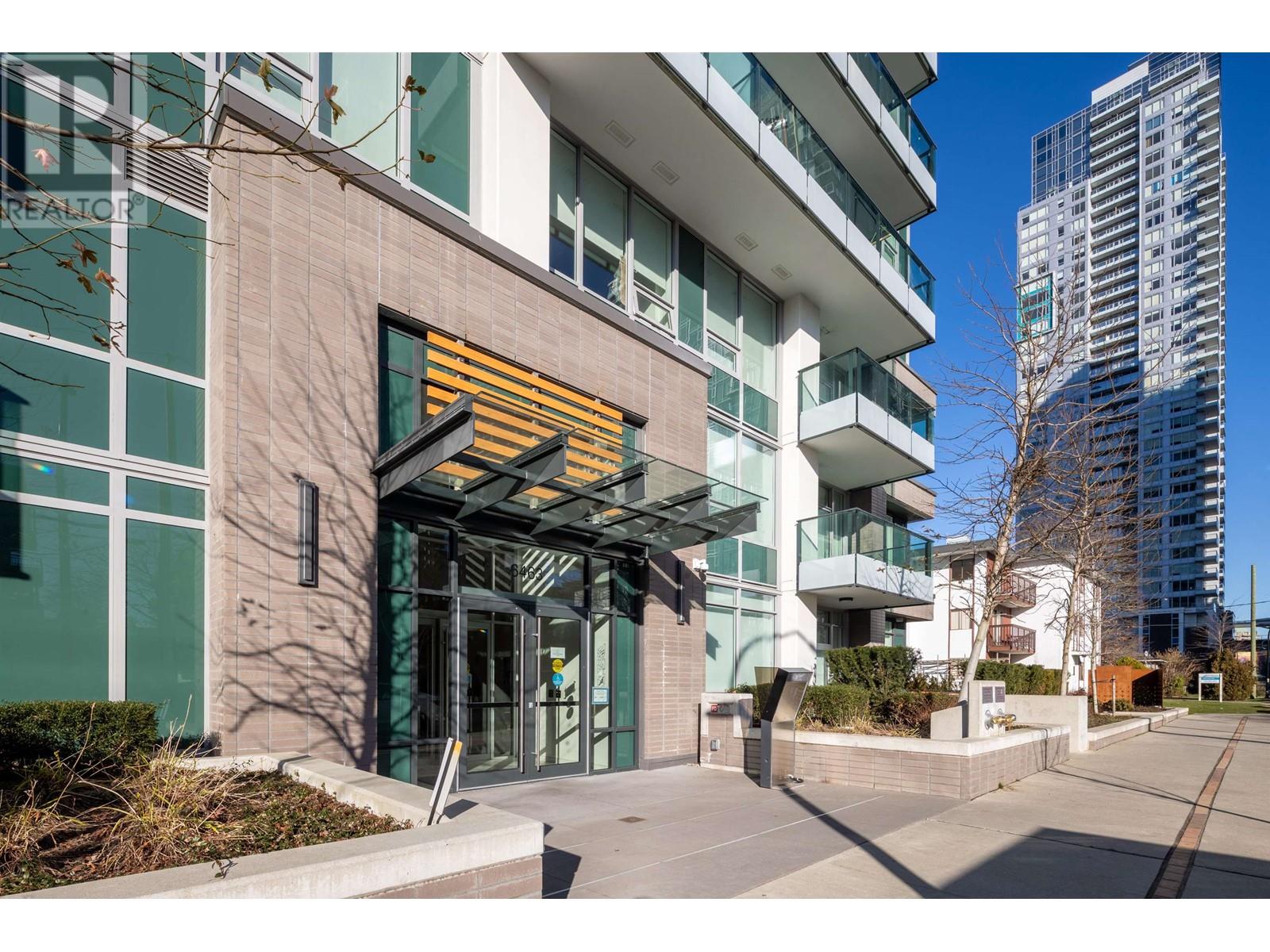 Listing Picture 3 of 18 : 510 6463 SILVER AVENUE, Burnaby / 本拿比 - 魯藝地產 Yvonne Lu Group - MLS Medallion Club Member