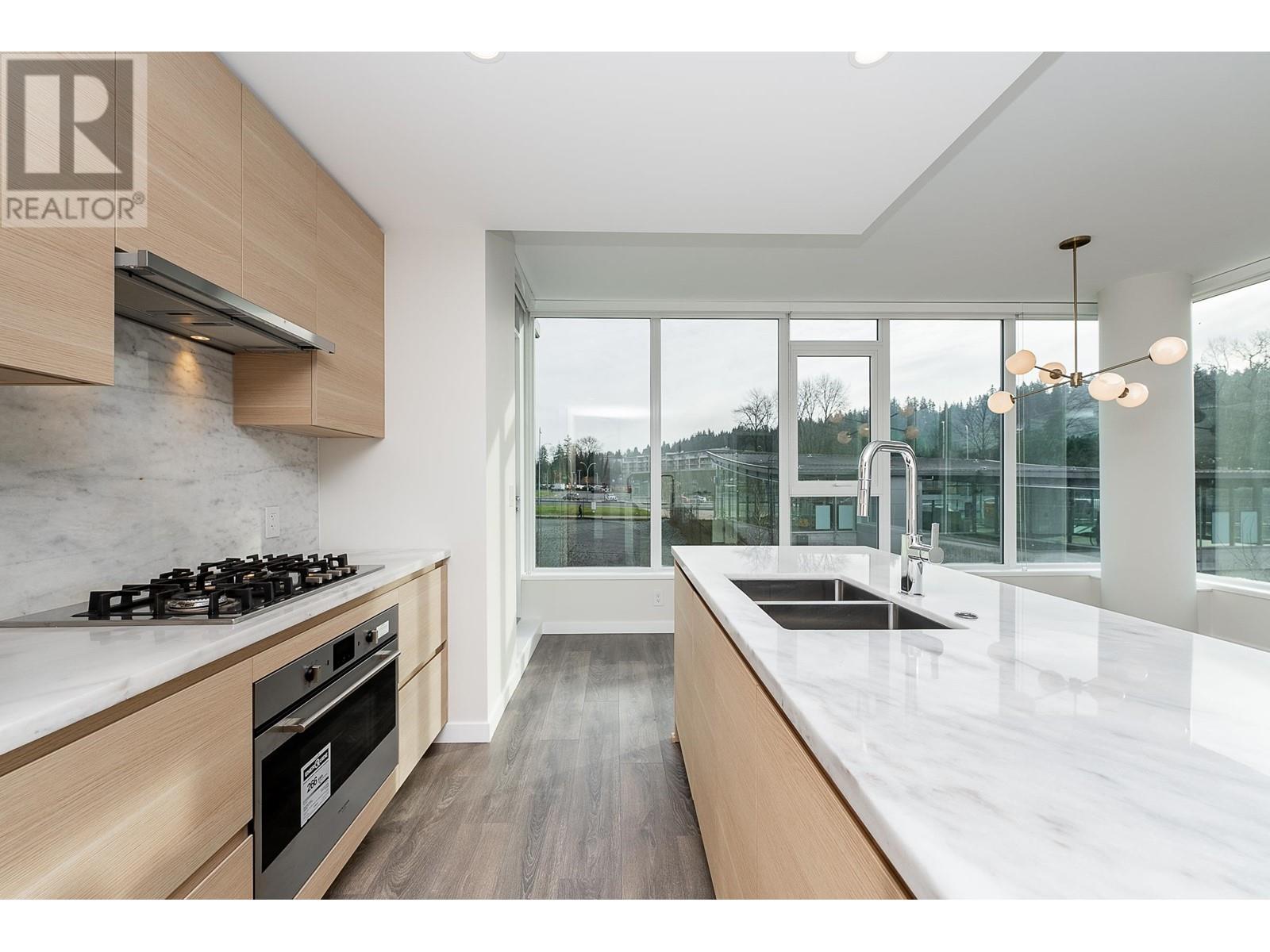 604 308 Morrissey Road, Port Moody, British Columbia V3H 0M2 - Photo 4 - R2959309
